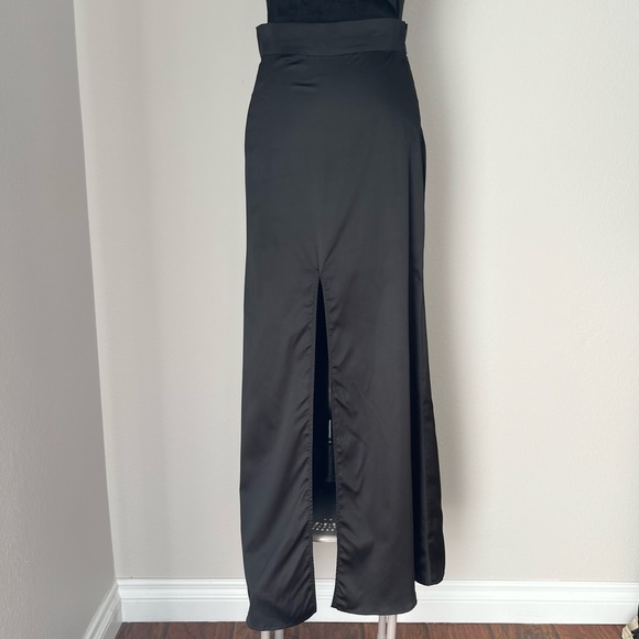 For Love And Lemons Women’s Maxi Skirt Satin Slit Black Size S High Waisted - Picture 2 of 15